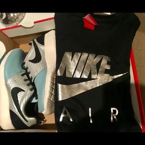 🖤NiKE Sneakers 👟 and Nike t-shirt 🖤